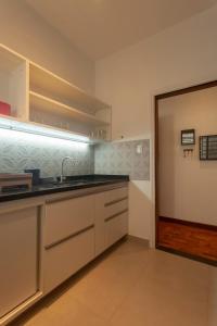 3 dormitórios no predinho mais charmoso do paraiso