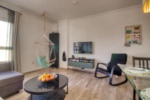 Casa Canaria bei Golf del Sur mit Meerblick Jacuzzi 4 Schlafzimmer und 2 Badezimmer perfekt für Familien und Gruppen