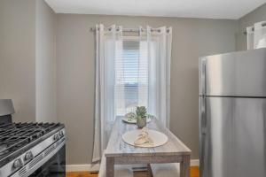 Modern 1BR Near Syracuse U, Zoo & Dome, Fast WiFi