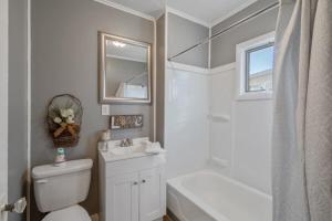 Modern 1BR Near Syracuse U, Zoo & Dome, Fast WiFi