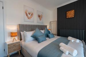 Swansea Waterfront View Windmill Terrace