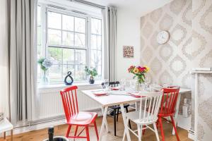 Central Gem in Waterloo, London