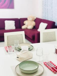 Spacious apartment in the center of Nice near the sea