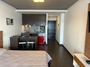 Gray Fox Apartments - Marina