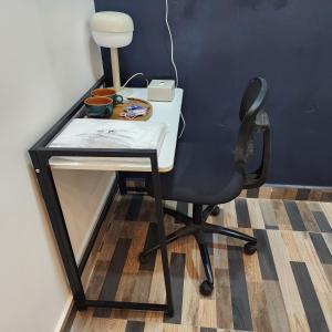 Stylish comfy Room near Airport
