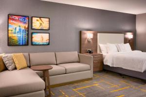 King Studio with Sofa Bed room in TownePlace Suites by Marriott Los Angeles LAX/Hawthorne