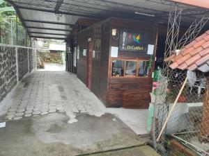 Hostal El Colibrí