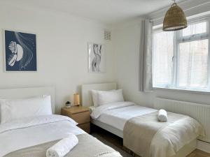 Deducted 3B Flat, Fast Wi-Fi, 5 min Canning Town, near ExCel & O2