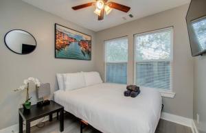 2-Bedroom Townhouse in Houston