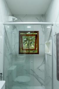 Casa em Ubatuba com incrível vista para o mar e mata Atlântica