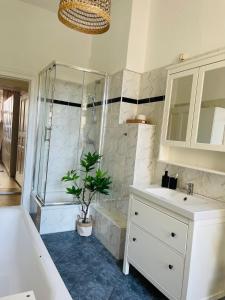 StadtOase - Im Kiez von Neukölln 3Zi 100qm