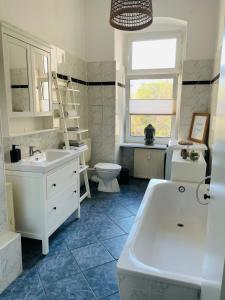 StadtOase - Im Kiez von Neukölln 3Zi 100qm