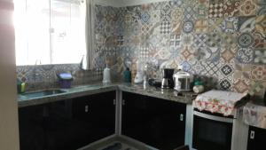 Casa com piscina entre o mar e a lagoa