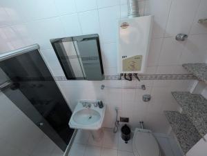 Apartamento em rua tranquila em Copacabana!