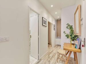 Superb Apartment Invalides St Germain des Près