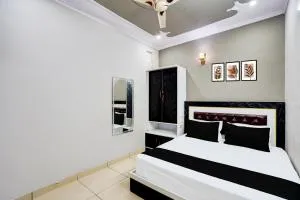 SPOT ON Hotel Luxury - Khatauli