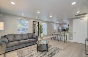 Two-Bedroom Townhouse in Downtown Houston