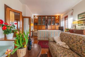 Spaziosa villa bifamiliare