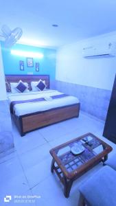 Prime Hotel - 2 Mins From Durgabai Deshmukh South Campus Metro