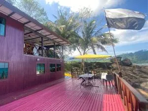 Tioman Beruntun Hideaway - Kampong Juara