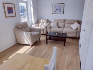 Two Floor Flat in Town Center