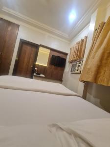 Hotel sharda
