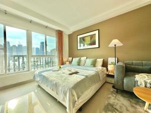 Studio with view near Ekkamai