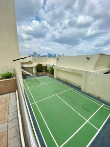 JL Suite Staycation near Venice Grand Canal Mall
