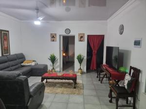 Boskraai Self-Catering -74 Hornbill Street