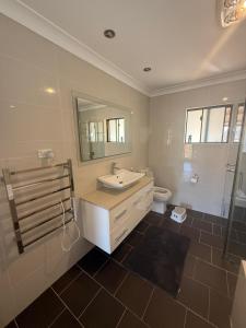 Family Room with Private Bathroom and Balcony - GA2
