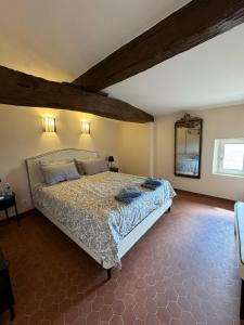 Atlantes de Saint Saturnin