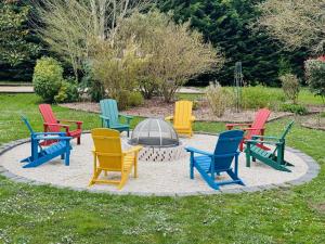 Maisons de vacances Cottage, 2 Adults 2 kids, jacuzzi, sport room, petanque, BBQ, garden : photos des chambres