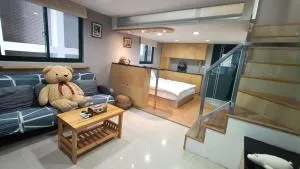 礁溪頑溫泉民宿 - 宜兰市