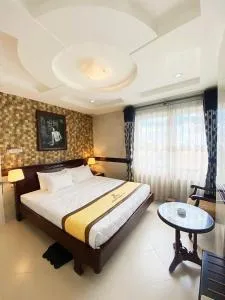 HOANG THANH THUY AIRPORT HOTEL 2 - Gần Ẩm Thực Đêm Chợ Hoàng Hoa Thám - Phú Trung