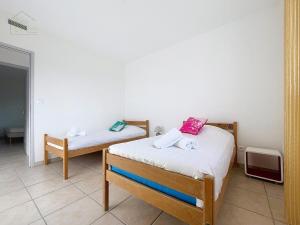 Maisons de vacances Maison spacieuse au coeur des vignes gersoises : photos des chambres