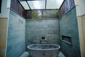 Gusde Tranquil Villas by EPS