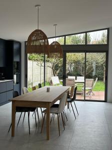 Maisons de vacances Magnifique villa a deux pas de la plage : photos des chambres