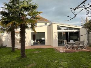 Maisons de vacances Magnifique villa a deux pas de la plage : photos des chambres
