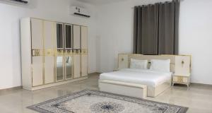 فيلا وشقق فاخرة نسائم صلالة - VIP Villa Nassayem Salalah Awqad