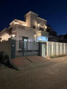 The White House - Karnal