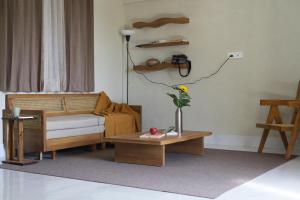 Saadagi - Soulful 1 BHK, Upper Tapovan, Rishikesh