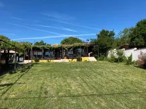 Дървени къщички - Лион - Avcılar