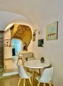 Domo Mea Authentic and modern at the castle img11