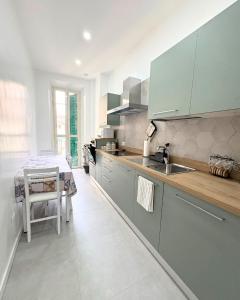 Casa Alice Near Vatican City - Modern, High Floor with View