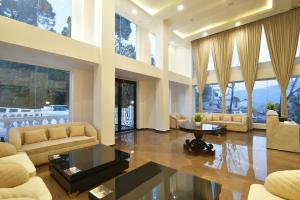 Claret Inn & Suites - Dalhousie