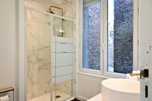 Appartements Calais Chic 2-4 personnes Centre Ville : photos des chambres