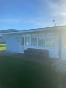 Beach Bay Holiday Home - Lydd