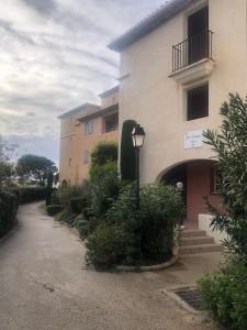 Duplex vue mer- Six-fours-les-plages