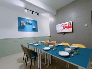 TypeD-Amerin-5Bedroom-10pax-Pool-C180-UPM-KL