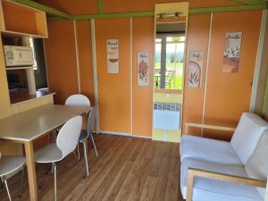 Camping les Hirondelles